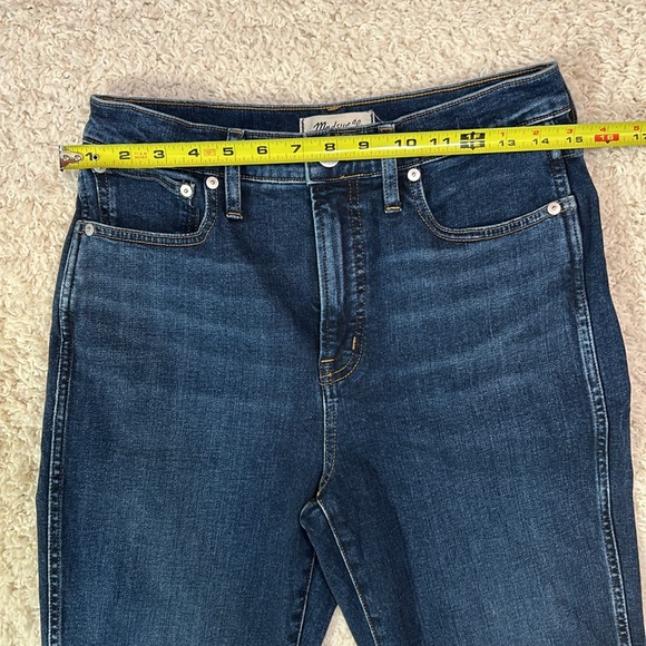MADEWELL 28 The Perfect Vintage Jean with high waist and cropped hem, dark wash - Picture 7 of 12